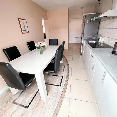 Apartment I Pokoje Mielno Willa Milano Mielno (Koszalin)